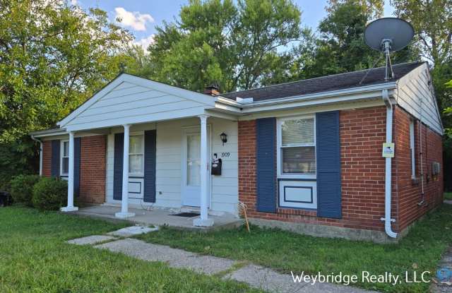 Photo of Gorgeous 3 Bedroom 1 Bath Ranch in Sevenhills