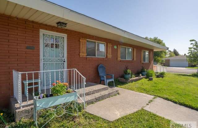 Photo of 947 Cassia Ave