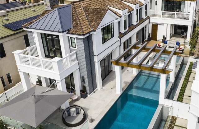 3312 Ocean Boulevard