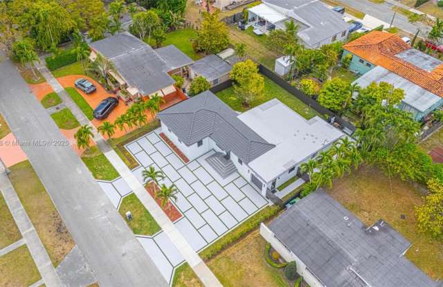 8550 Southwest 28th Street