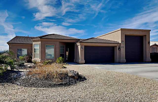 1615 Lake Havasu Ave N