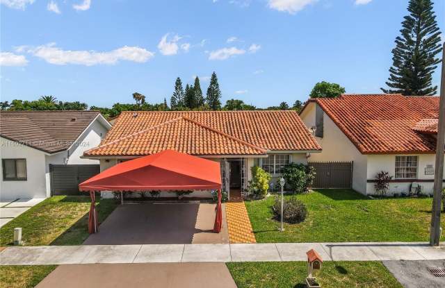 13889 SW 158th Ter
