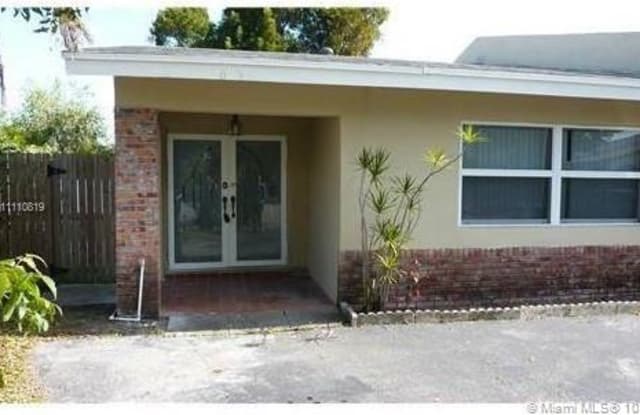 6130 SW 5th St - 6130 SW 5th St, Margate, FL 33068