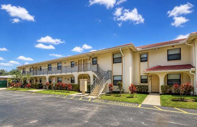 8512 NW 35th Court