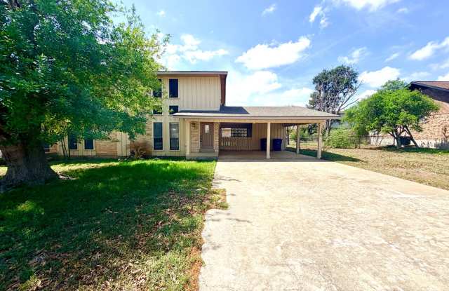 Stylish Two-Story Duplex with Loft, Fireplace & Private Backyard in New Braunfels!