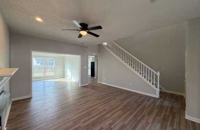 103 Kestrel Court Southwest