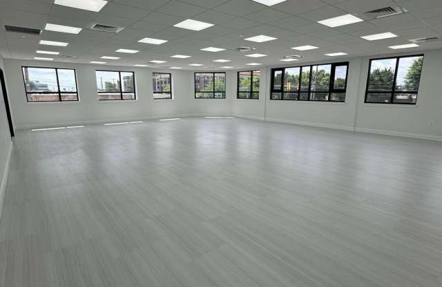 1729 COTTMAN Avenue unit: 201