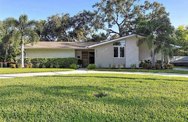 Photo of 4711 W ESTRELLA STREET