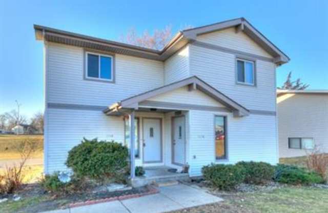 1118 Top-O-Hollow Road - 1118