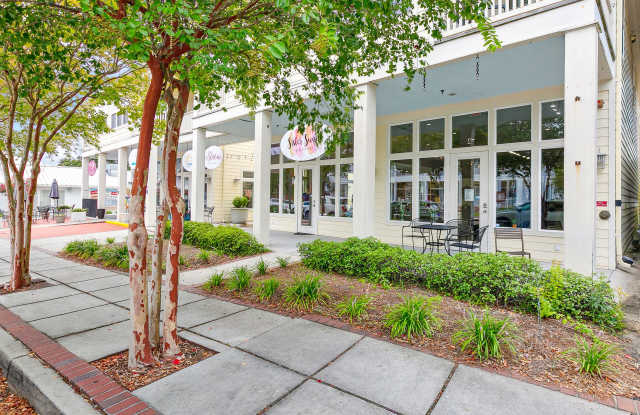 Luxury Downtown Apartments in Long Beach - PRIVATE BALCONY!!