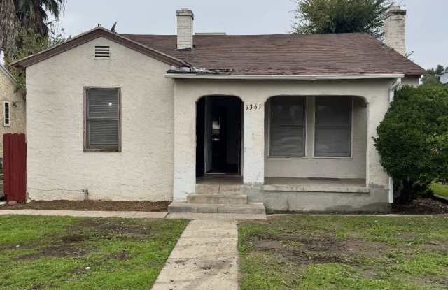 1361 North Safford Avenue