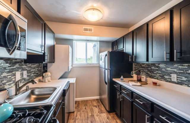 The BLVD at White Springs