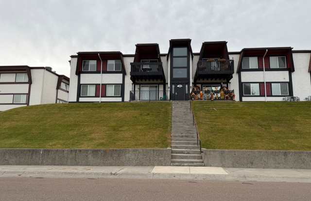 Photo of Fully Furnished Condo - 2 bedroom, 1 bath