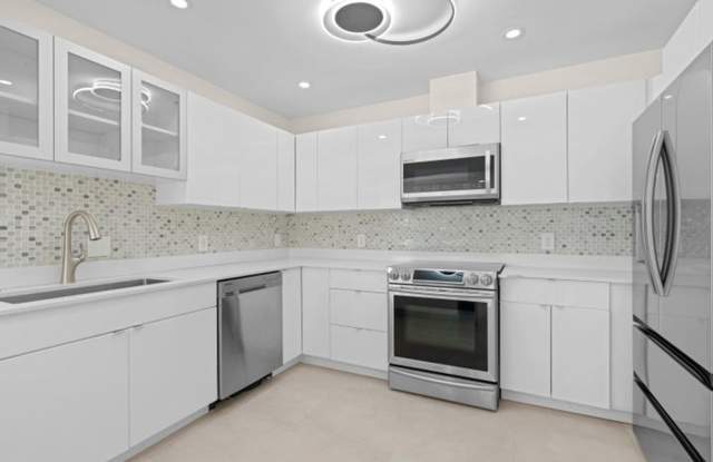 391 SE 7th Avenue, Pompano Beach, FL 33060