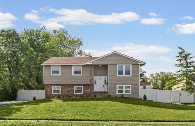 927 Edgemoor Road