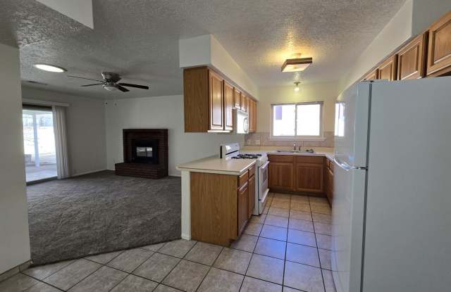 2654 Calle Primavera