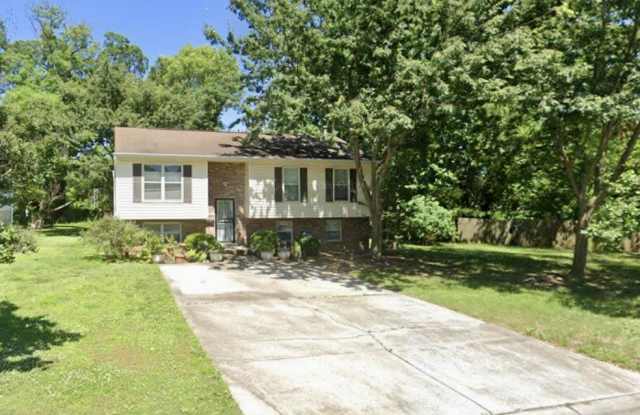 Photo of 5801 Harrison Ave