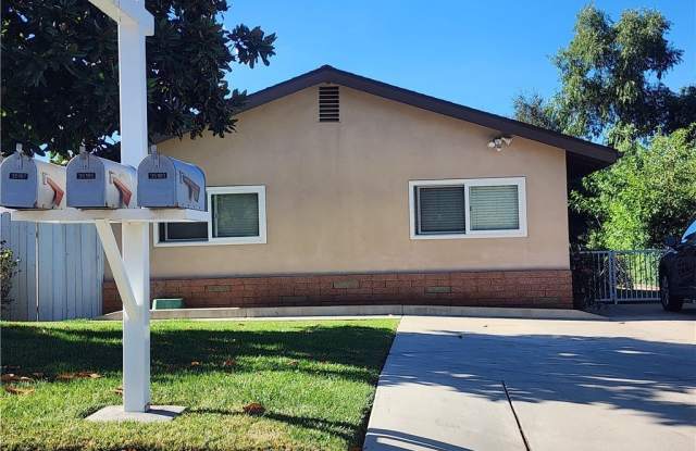 Photo of 35187 Avenue C