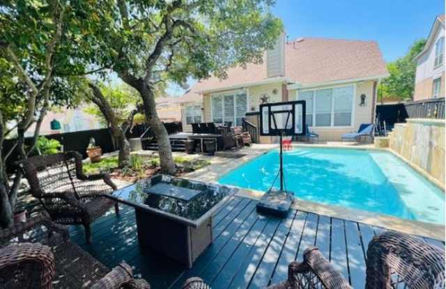 2311 Encino Mist
