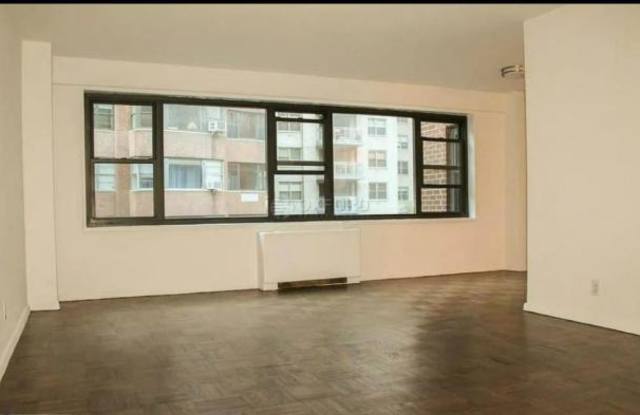 405 E 56TH ST.