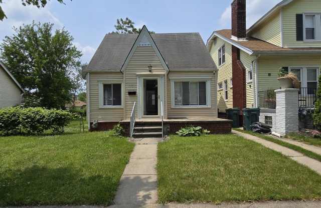 Photo of 7335 Maple Street