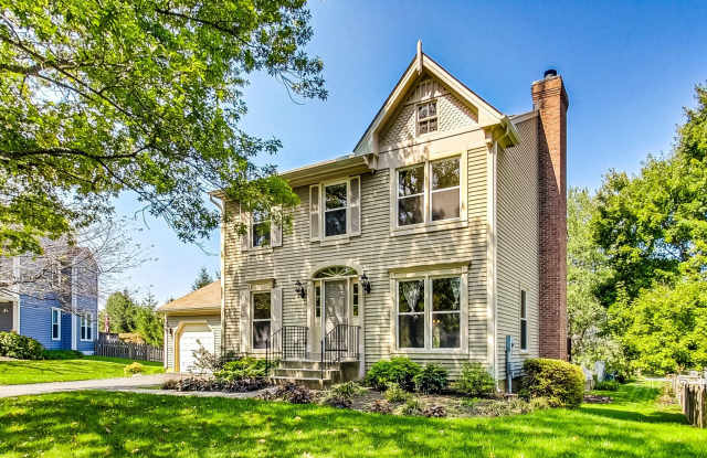 Photo of Cool on Cool Spring! Large SF 4 Bed + 2.5 BA