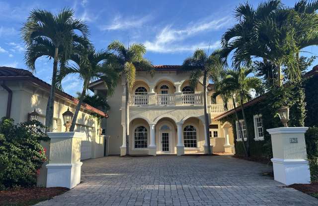 Photo of 476 SW Squire Johns Lane