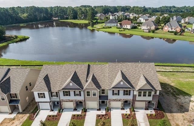 3914 Weavers Pond Drive