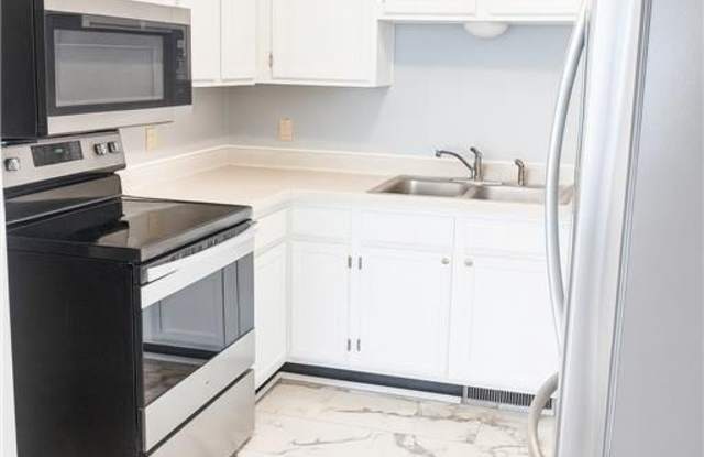 Photo of 9 Heights Road NE