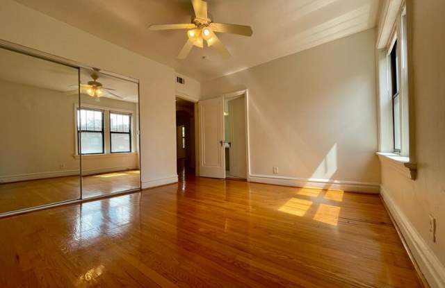 Photo of 6238 Southwood Ave - 3S