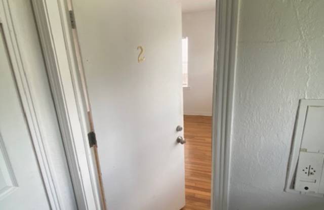 2136 College Street - 2