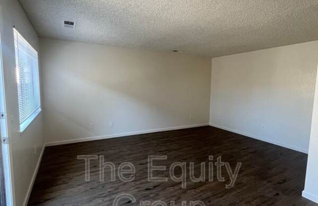 138 South Peppertree Street