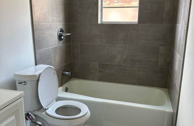 770 Monet Dr