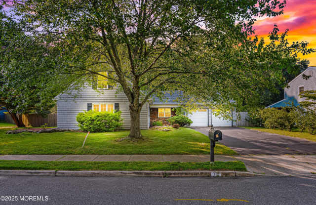 Photo of 61 Berkshire Drive