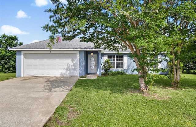 9 LYTTON Lane