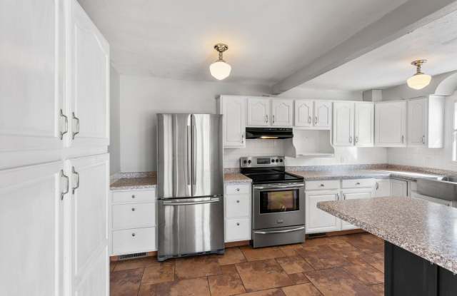 4 Bedroom House in Appleton