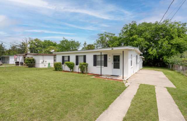 3/1 Single Family Home