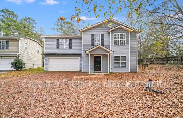 Photo of 814 Mount Holly Huntersville Rd.