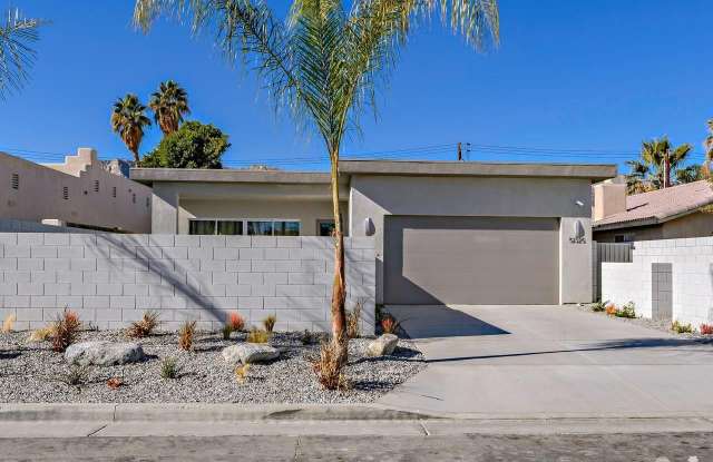 51700 Avenida Navarro