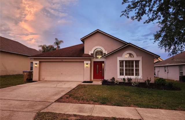 7926 MAGNOLIA BEND COURT