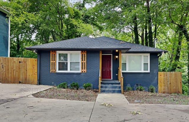 2875 3rd Ave SW - 2875 3rd Avenue Southwest, Atlanta, GA 30315