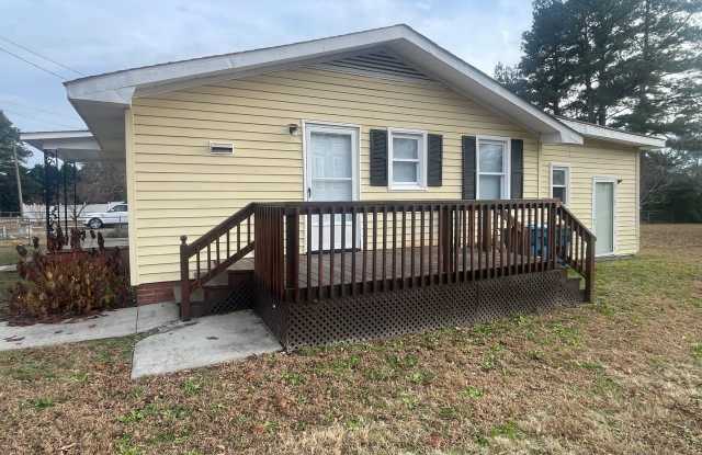 Ranch Located in the Heart of Dunn