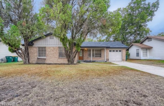 209 Scott Avenue - 209 Scott Avenue, Universal City, TX 78148