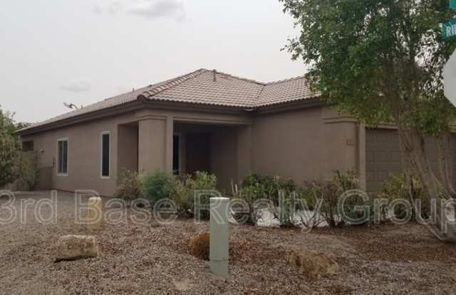 2723 S 156th Dr