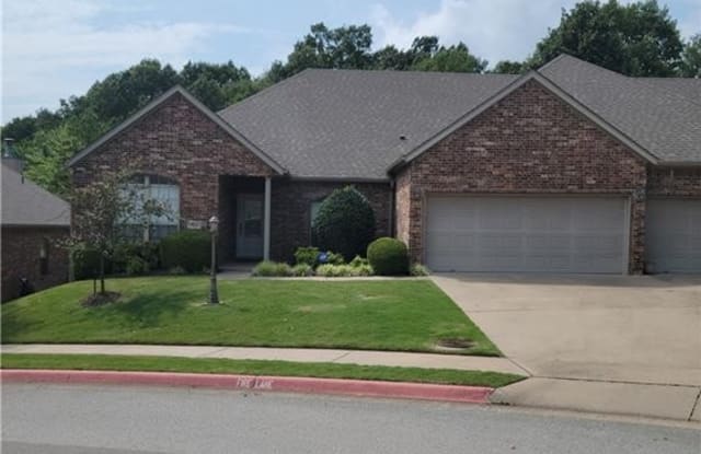 4245  N Meadow View  DR - 4245 North Meadow View Drive, Fayetteville, AR 72703