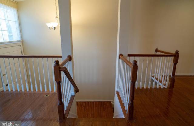 20868 ROCKINGHAM Terrace