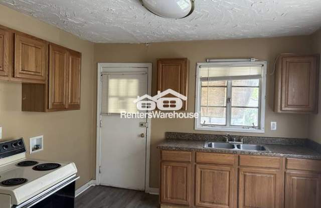 1520 17th Way Southwest