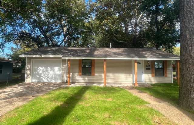 Beautifully Renovated Home in Southern Hills - 2826 Smithfield Road, Shreveport, LA 71118