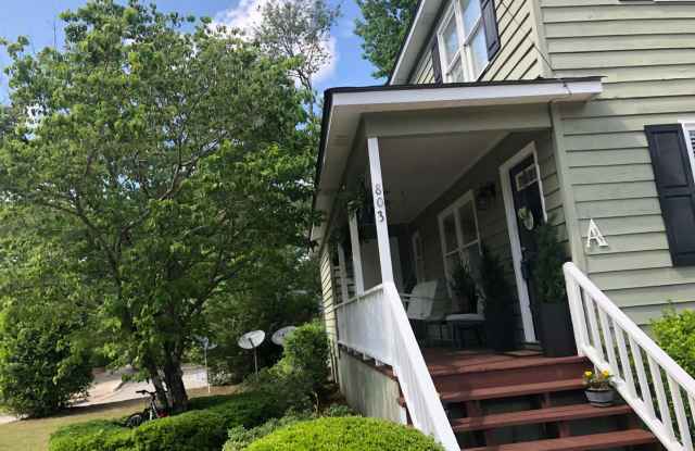 Apartment conveniently located in Auburn!