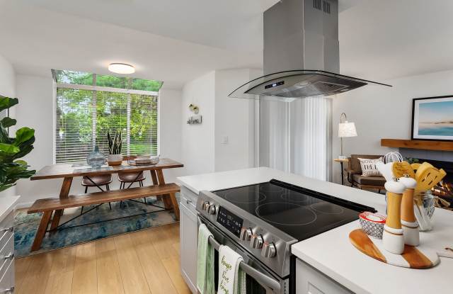 Porchlight Apartments